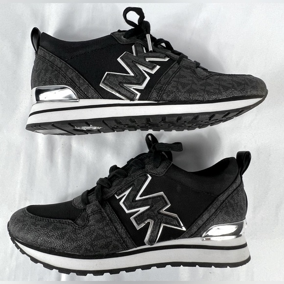 Michael Kors Shoes - MICHAEL KORS DASH SNEAKERS